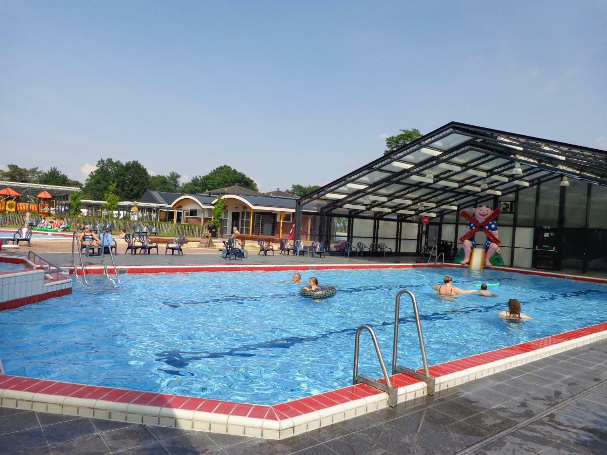 Lodge 4 Personen Camping De Molenhof Reutum Kültér fotó