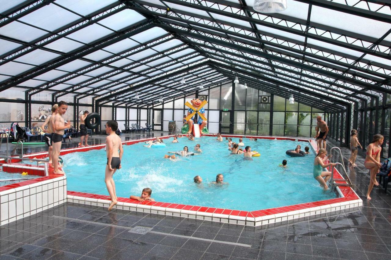 Lodge 4 Personen Camping De Molenhof Reutum Kültér fotó